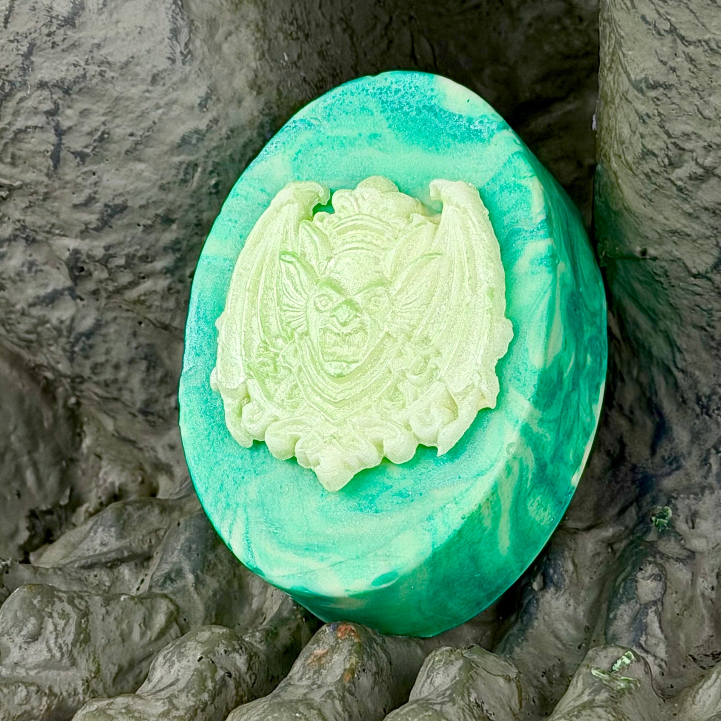 Fallen Soap (Babassu/Mango/Coconut/Shea/Cocoa/ Castor/Sunflower/Olive)