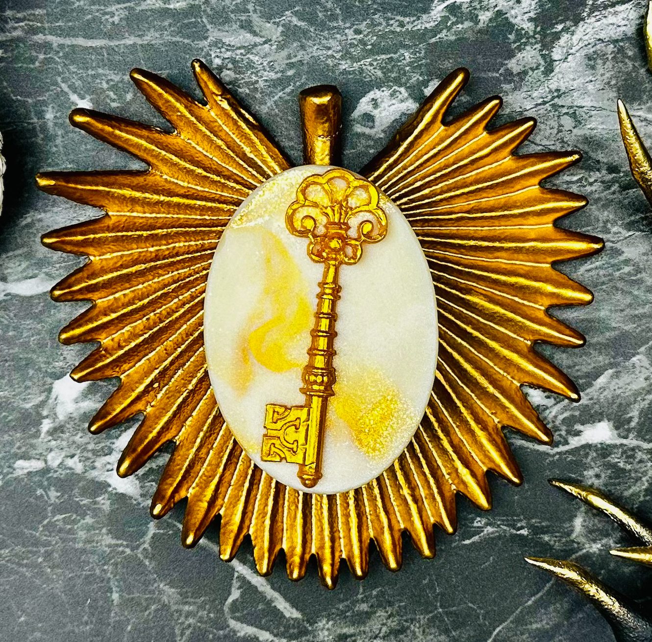 Key (Victorian Goth)