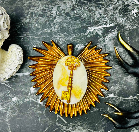 Key (Victorian Goth)